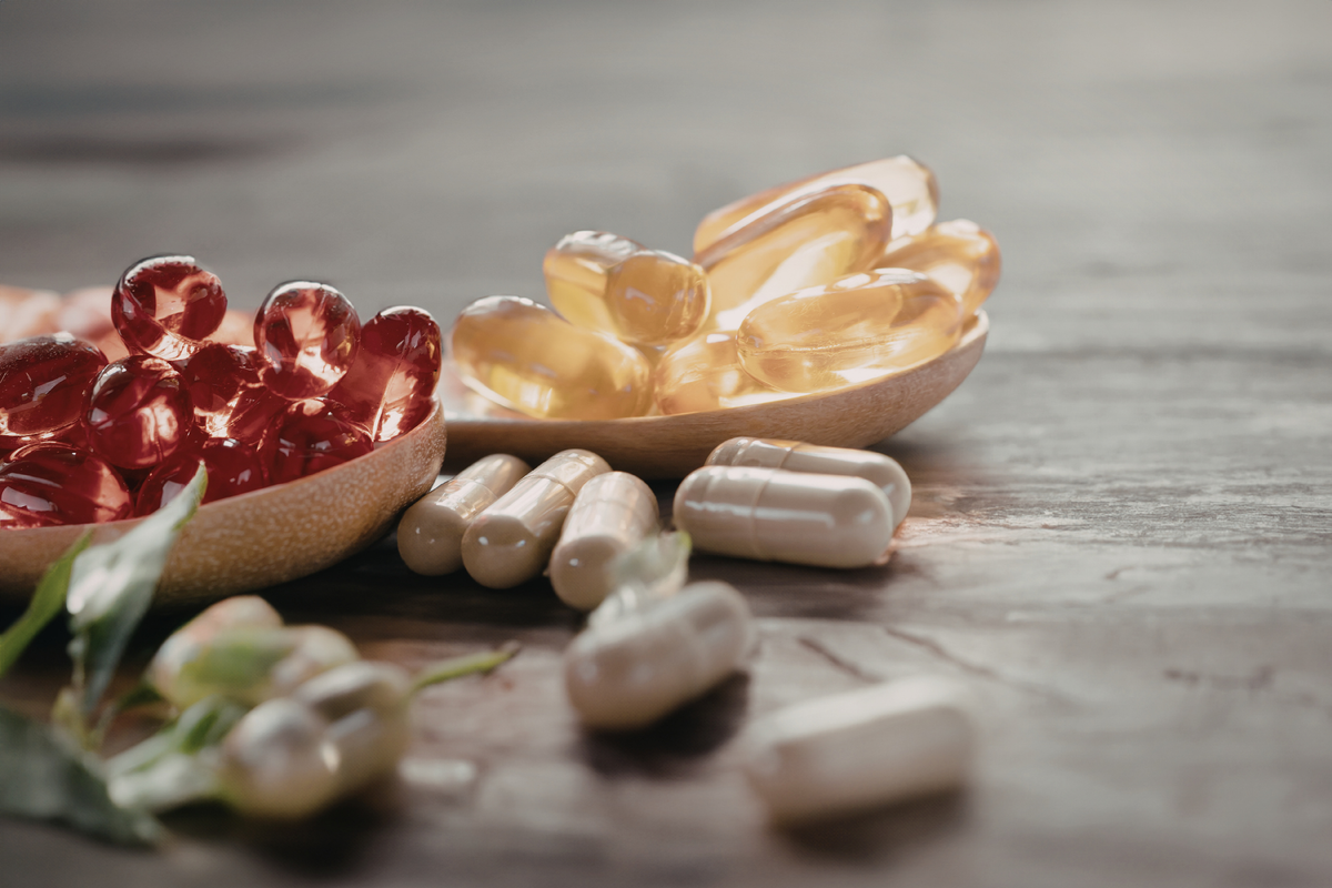 Cómo elegir suplementos para gatos: criterios clave para comparar ingredientes, formato, dosis y objetivo